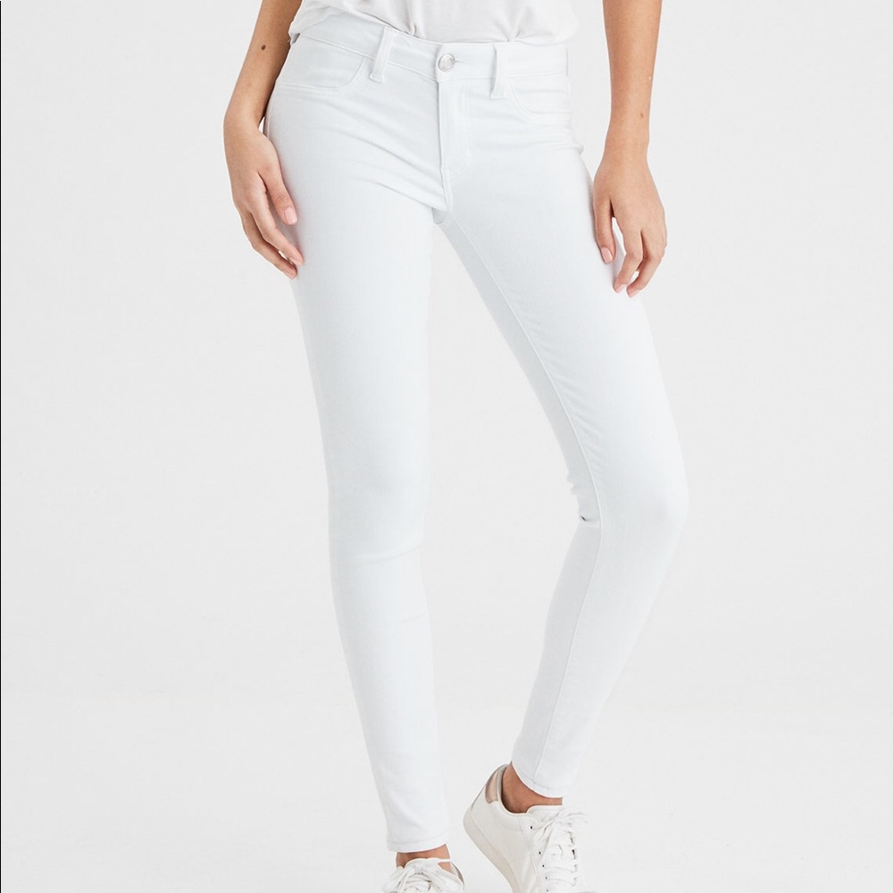 American Eagle White Skinny Jeans